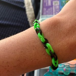 Green &. Black bracelet
